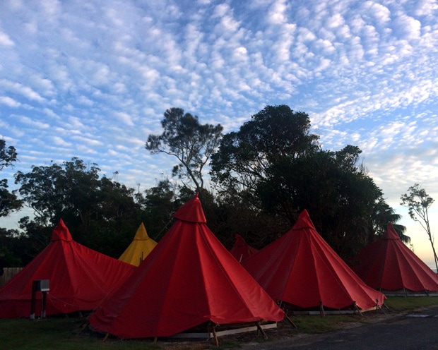 Tipis Mojosurf Camp Spot X