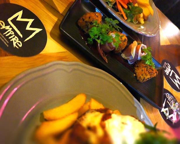Empire Hotel Food Brisbane