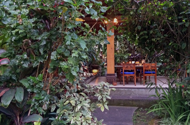 cafe wayan ubud