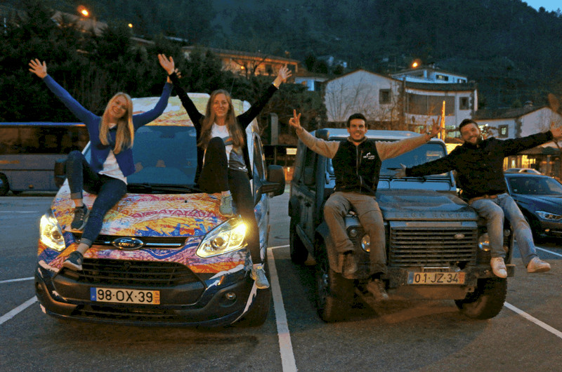 van trip portugal with DETOURS