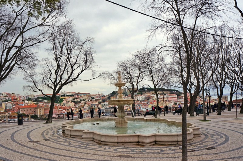 Miradouro de Sao Pedro de Alcântara Lisbon
