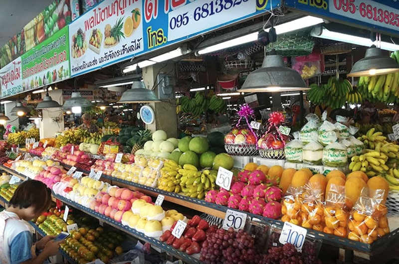 thanin market Chiang Mai Siri-wattana Market