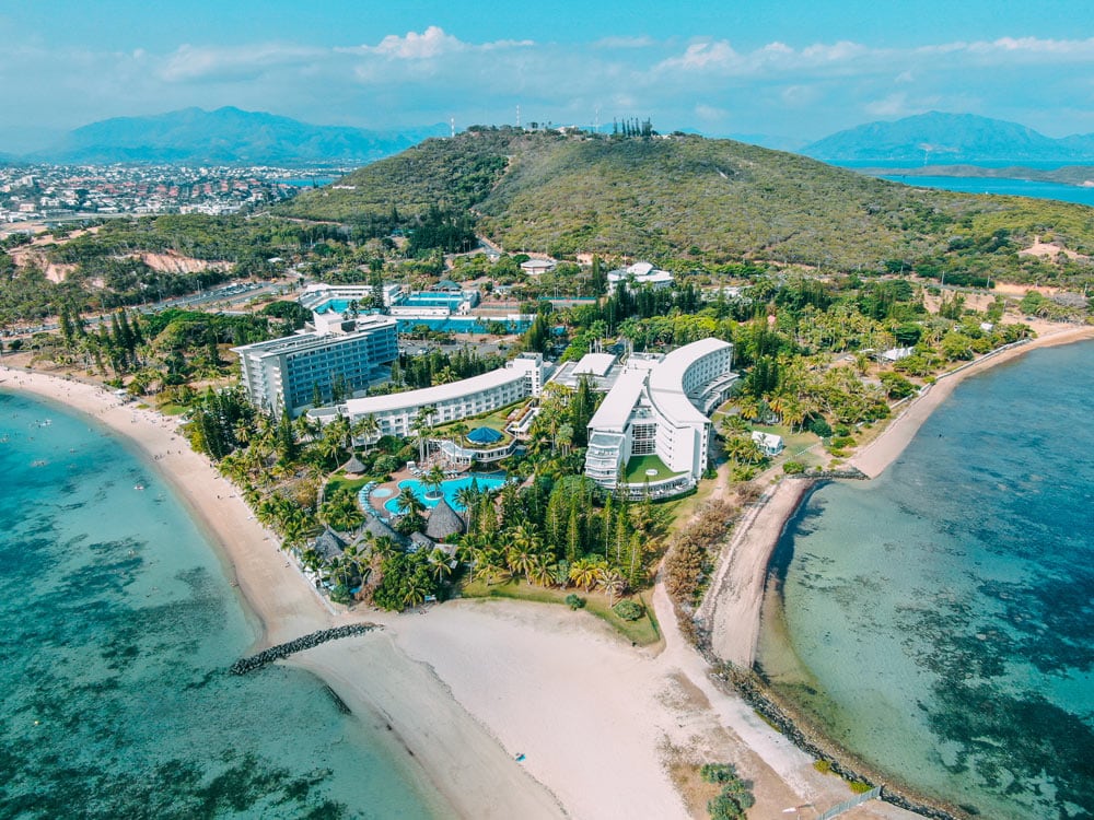 new caledonia travel guide