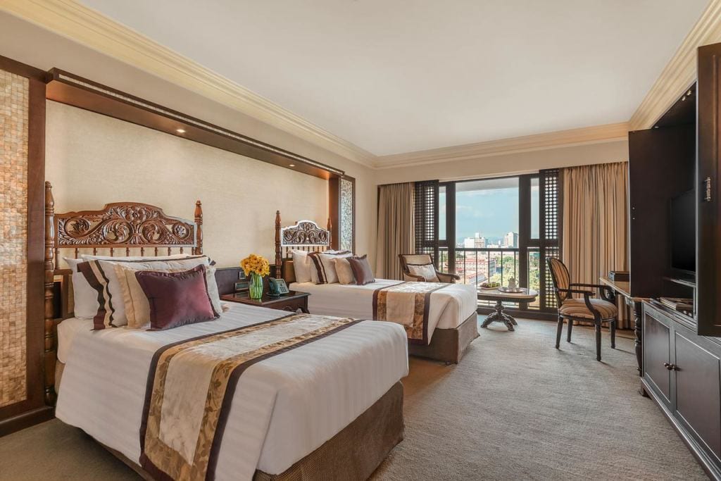 The Manila Hotel luxury 5 star hotel