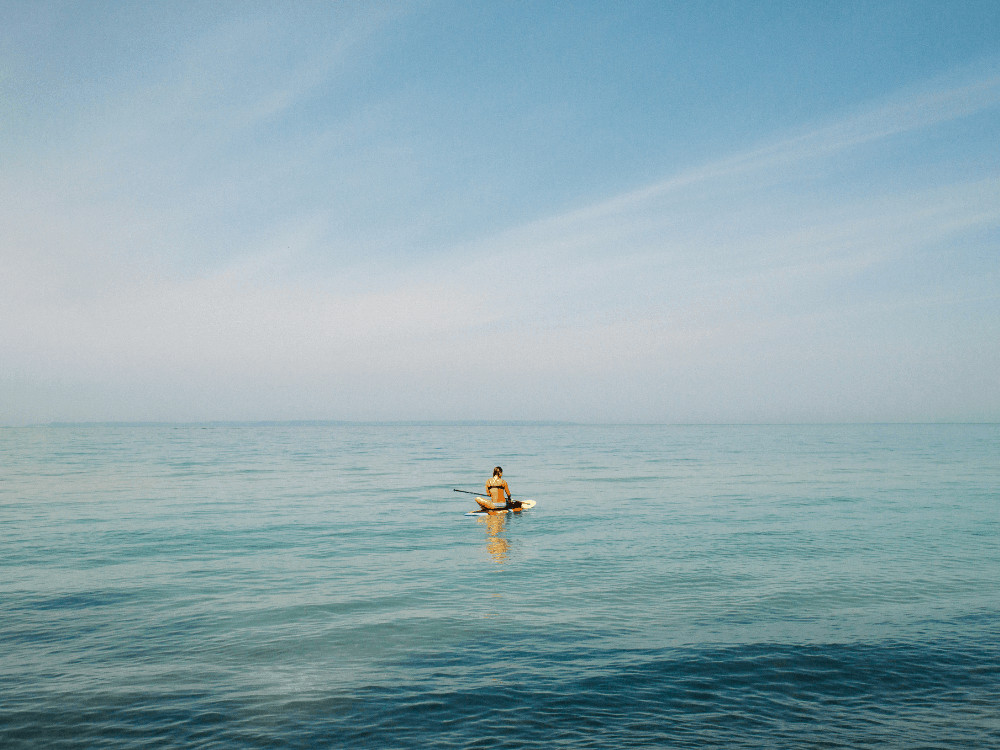 Inflatable stand up paddle board