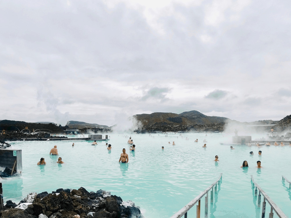 Iceland travel guide blue lagoon