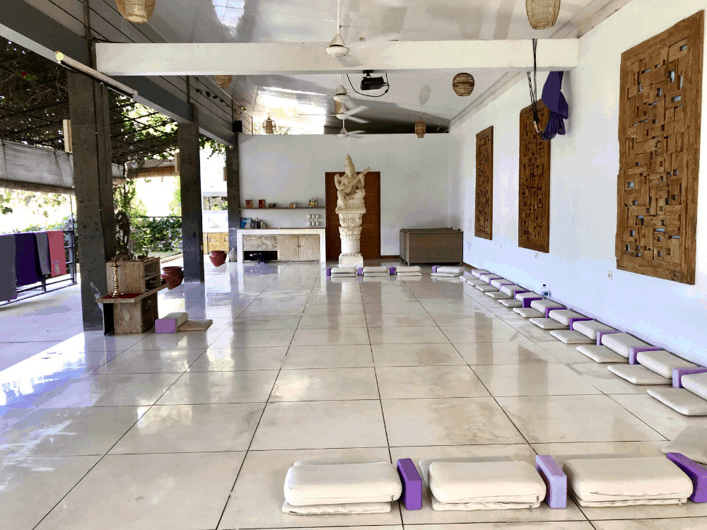 Blooming Lotus Yoga Retreat in Ubud