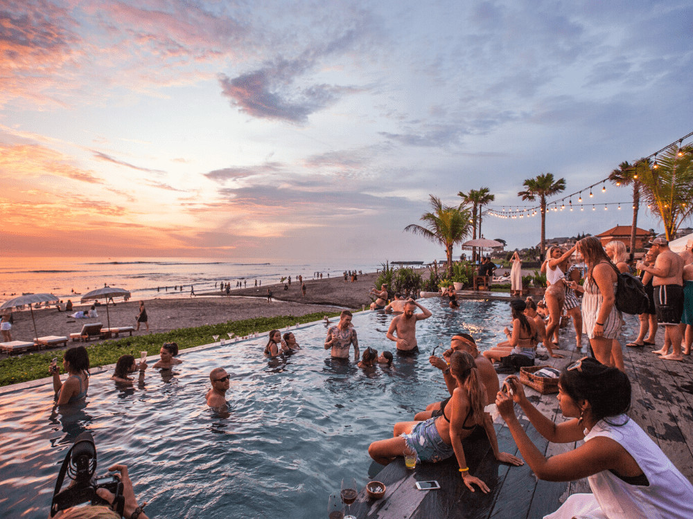 Canggu surf hostel
