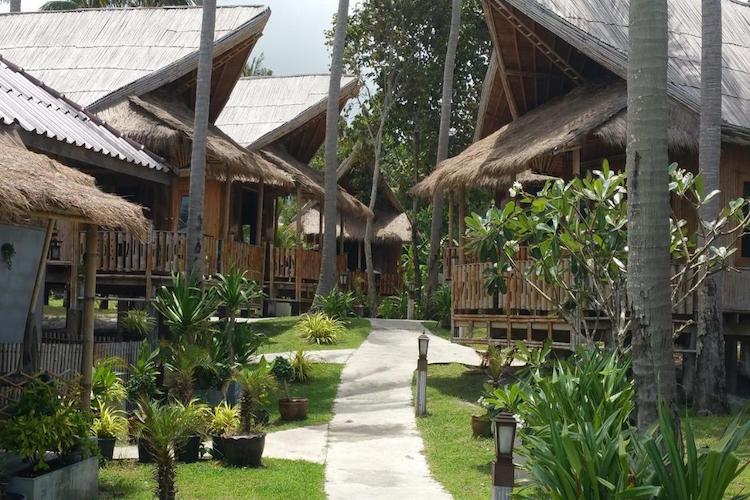 Lazy Days bamboo Bungalows in Koh Lanta