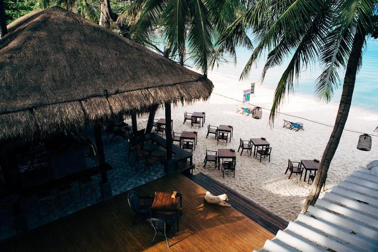Sand in My Shoes Beach Loft beachfront hotel in Koh Phangan