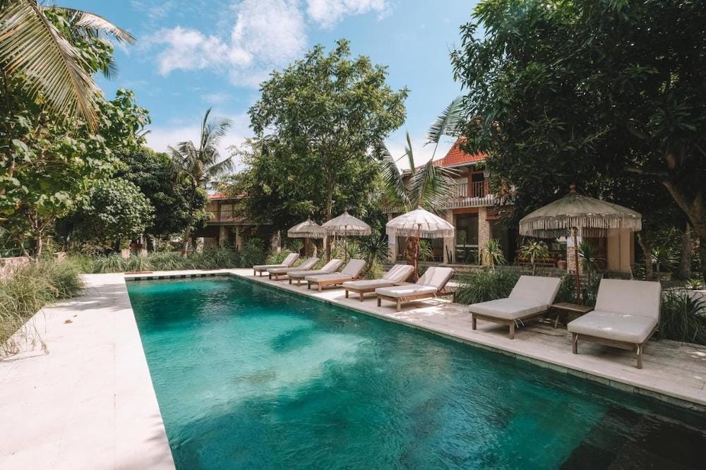 Diamond Beach Villas