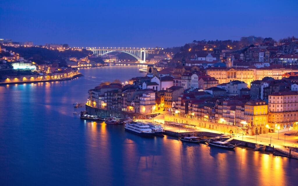 porto where to stay