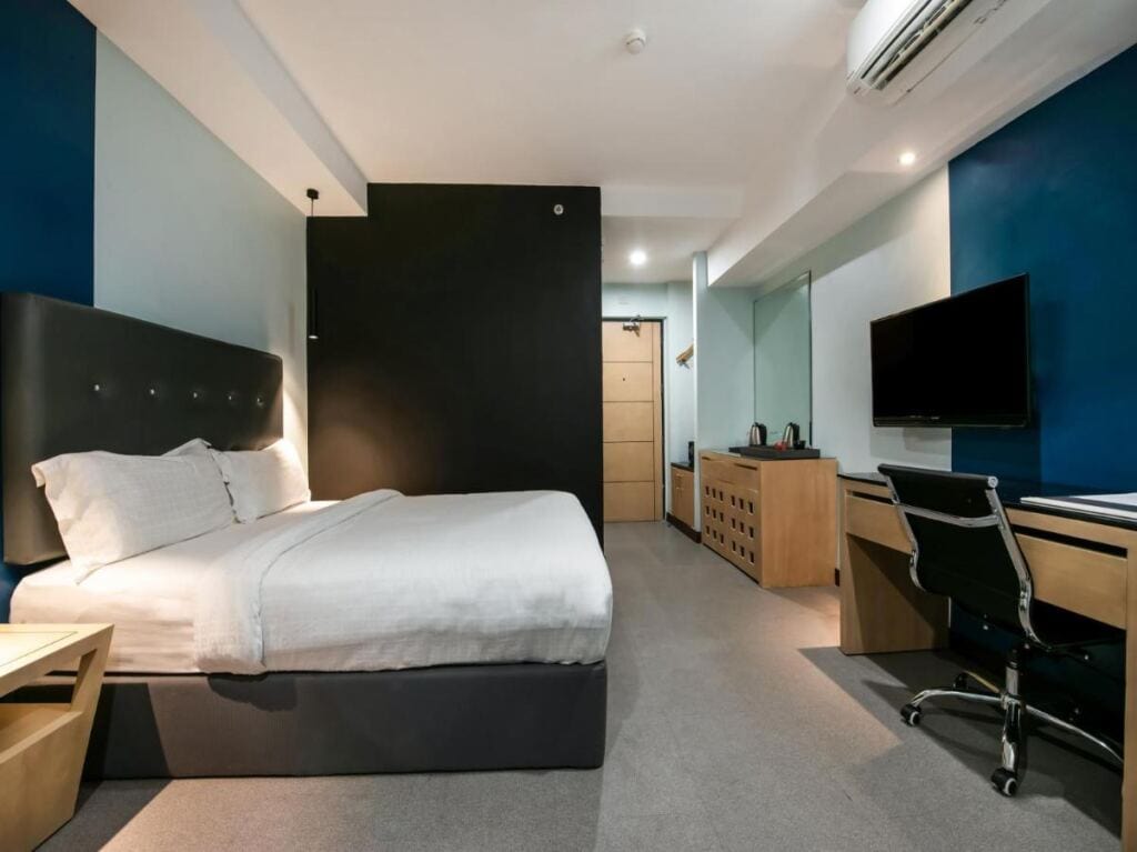 Bay Area Suites Manila