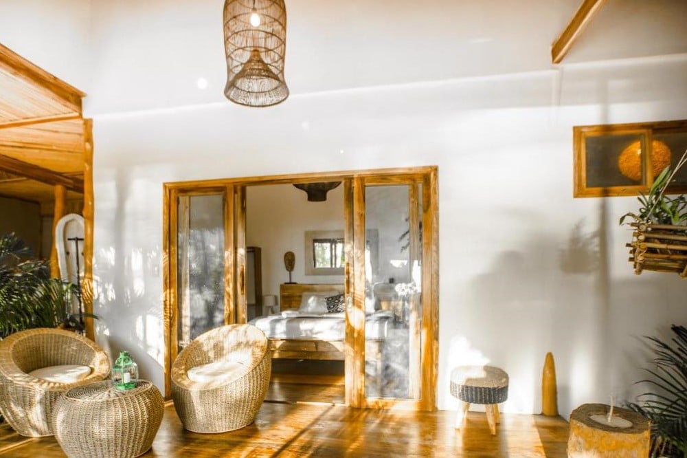 maligaya beach bungalows el nido