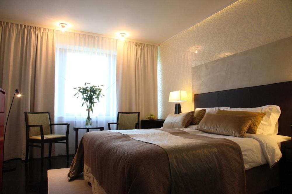 Elite Eden Park Hotel