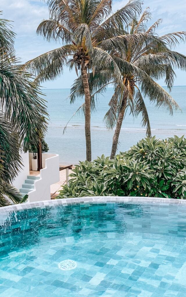 Aleenta Hua Hin pool