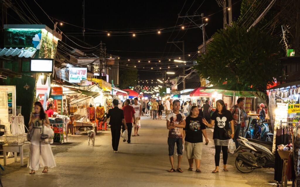 Night market things to do hua hin