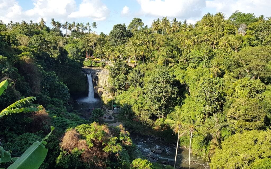 Tegenungan Waterfall