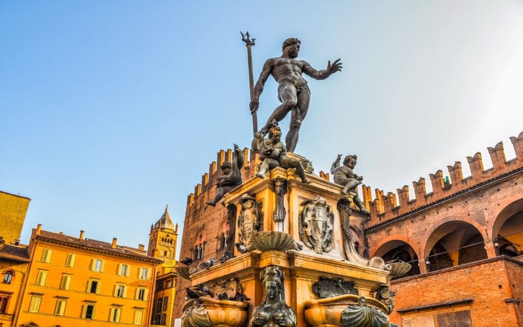 Where to Stay In Bologna - via del pratello