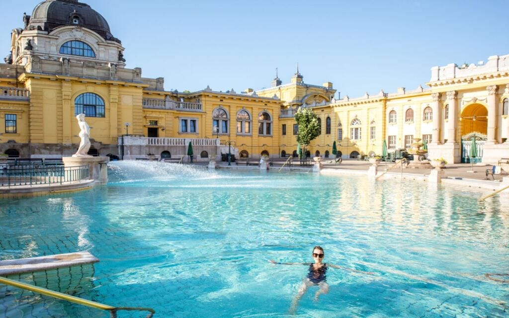 where to stay in budapest - terezvaros