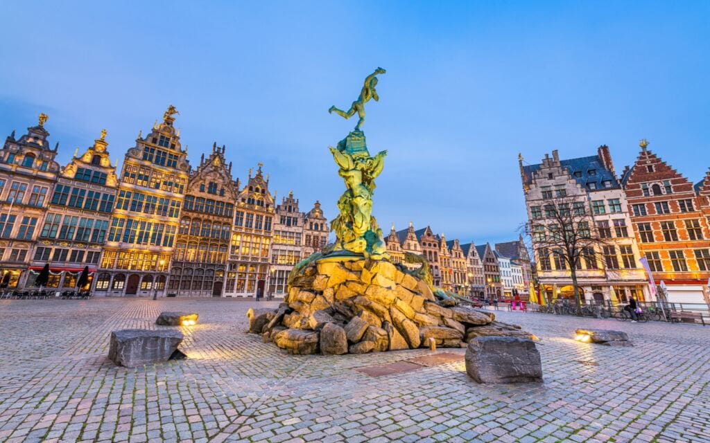 antwerp old town