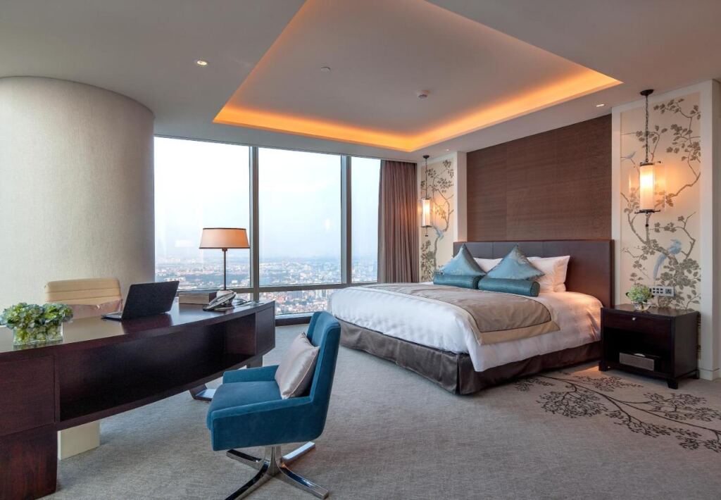 Bedroom of Lotte Hotel Hanoi.