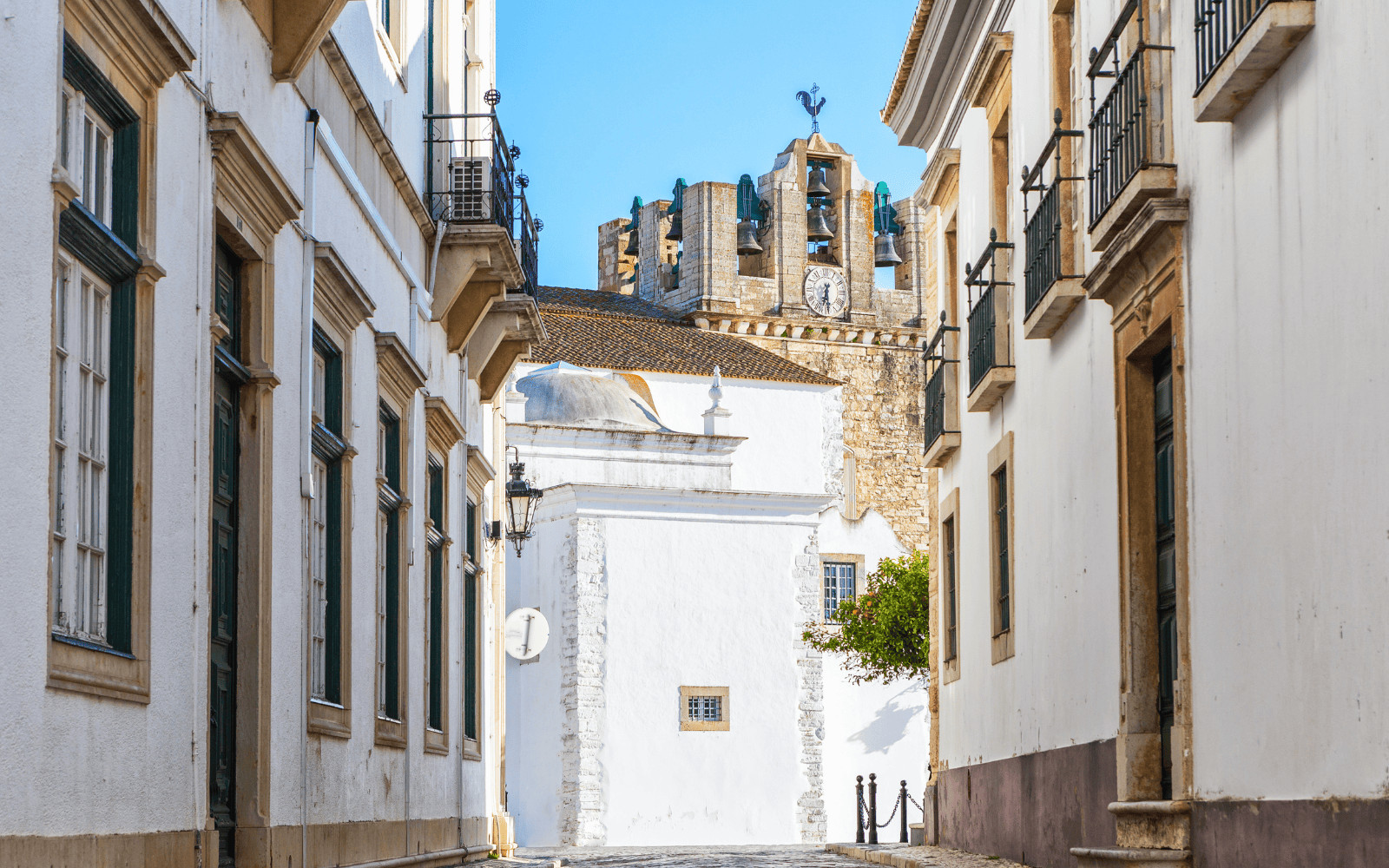 Downtown Faro