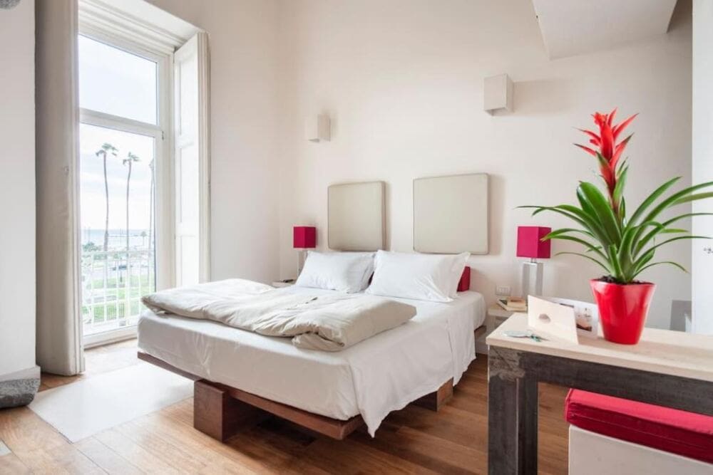 One of the bedrooms in Micalò Art Rooms.