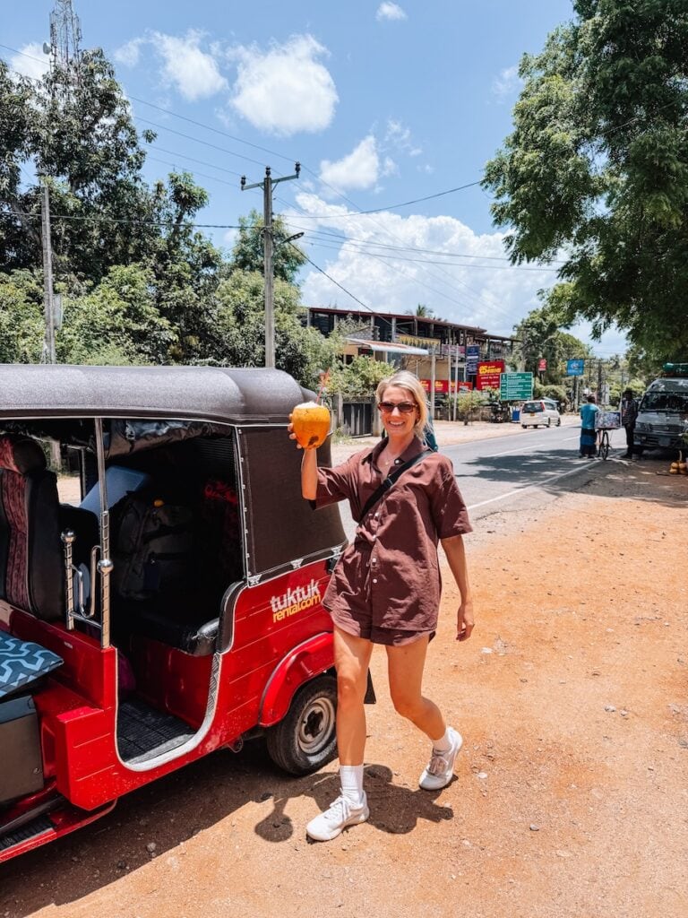 road trip in a tuk-tuk through Sri Lanka