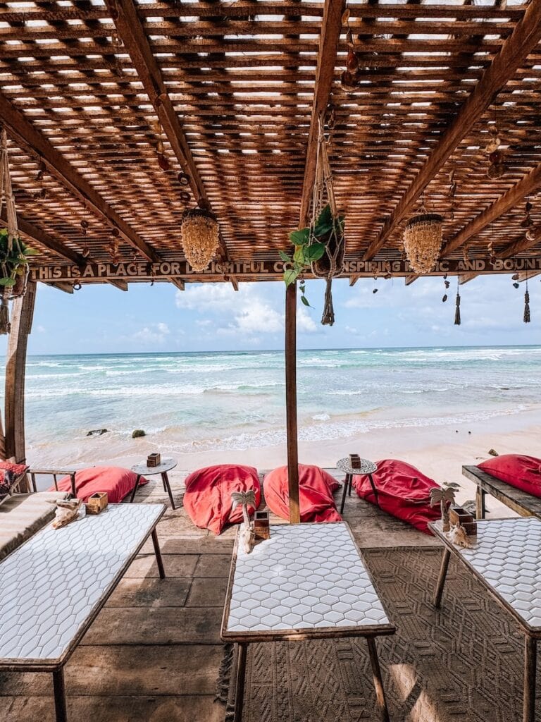 Mashmallow Cafe Ahangama beachfront