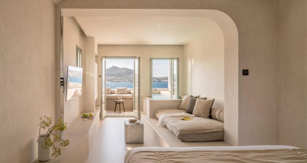 where to stay in paros