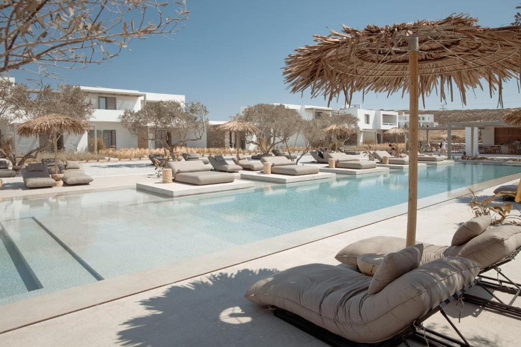 where to stay in paros